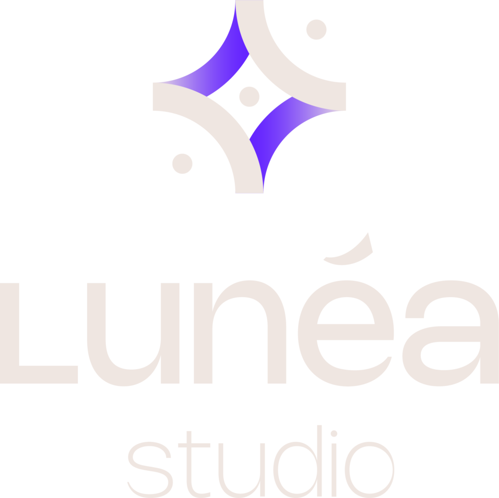 Logo de l'agence graphique, Lunéa Studio. Version fond foncé.