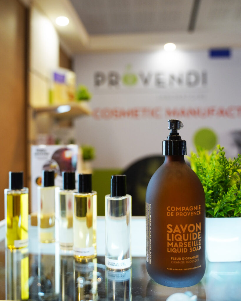 Interview de Lunéa Studio avec Christine DUBOIS du Laboratoire Provendi au salon Cosmetic 360. laboratoire cosmétique français, création de marque de savon, formulation skincare éco-responsable, production cosmétique en France