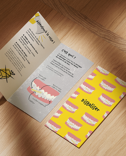 Brochure ou flyer pour l'accompagnement des traitements orthodontiques. Brochure appareil dentaire.