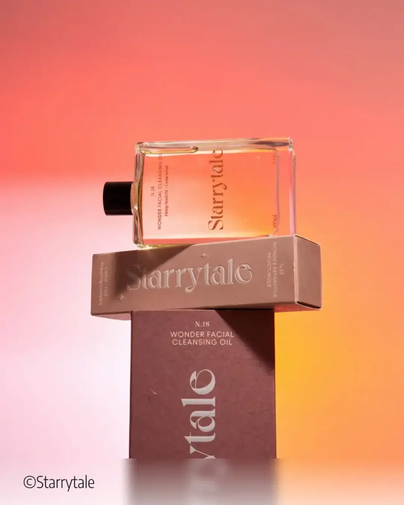 packaging produits cosmétiques, emballage branding sur fond dégradé rouge et orange